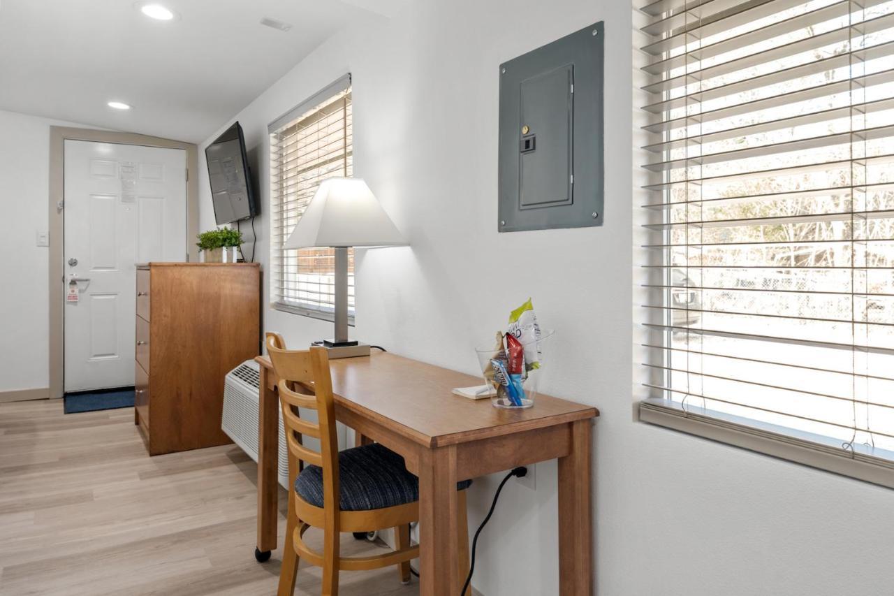 Extended Stay Gun Barrel City Luaran gambar