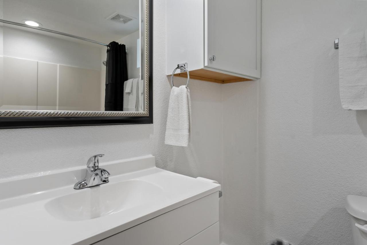 Extended Stay Gun Barrel City Luaran gambar